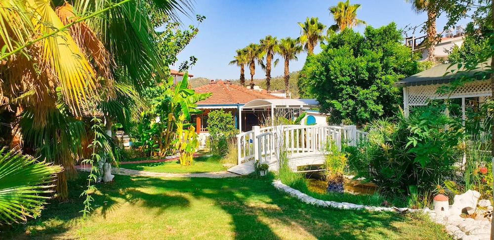 Erendiz Garden Hotel Kemer Exteriör bild